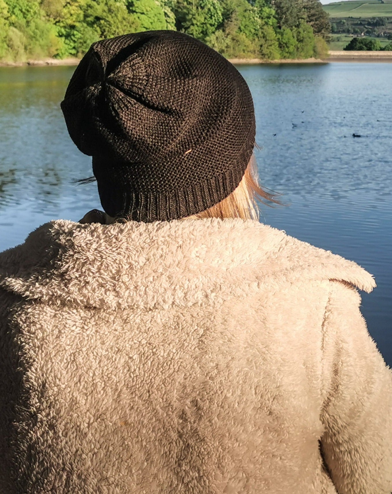 Slouchy oversized grey lined beanie hat