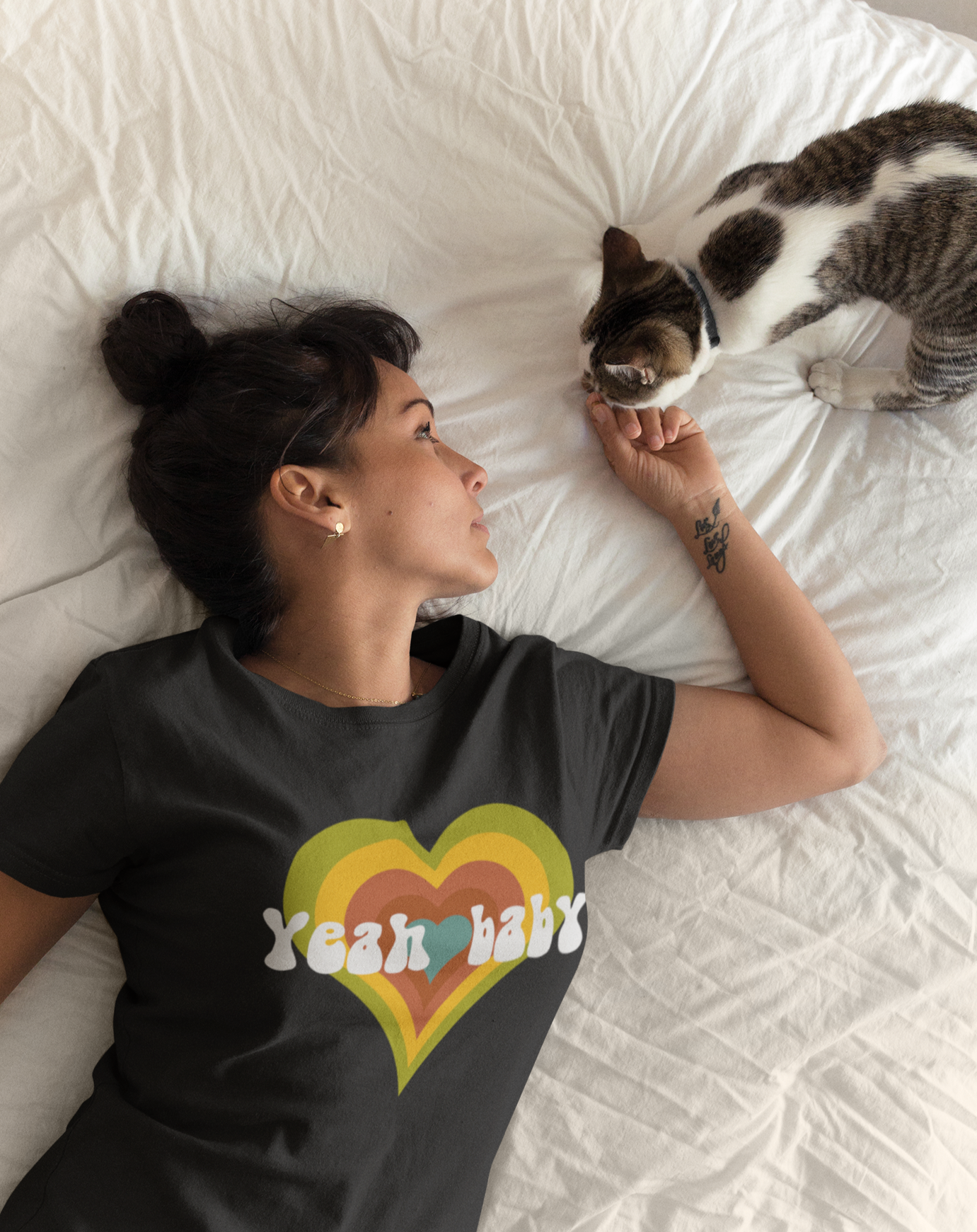 Yeah Baby cotton vintage-inspired t-shirt. Small through to 3XL
