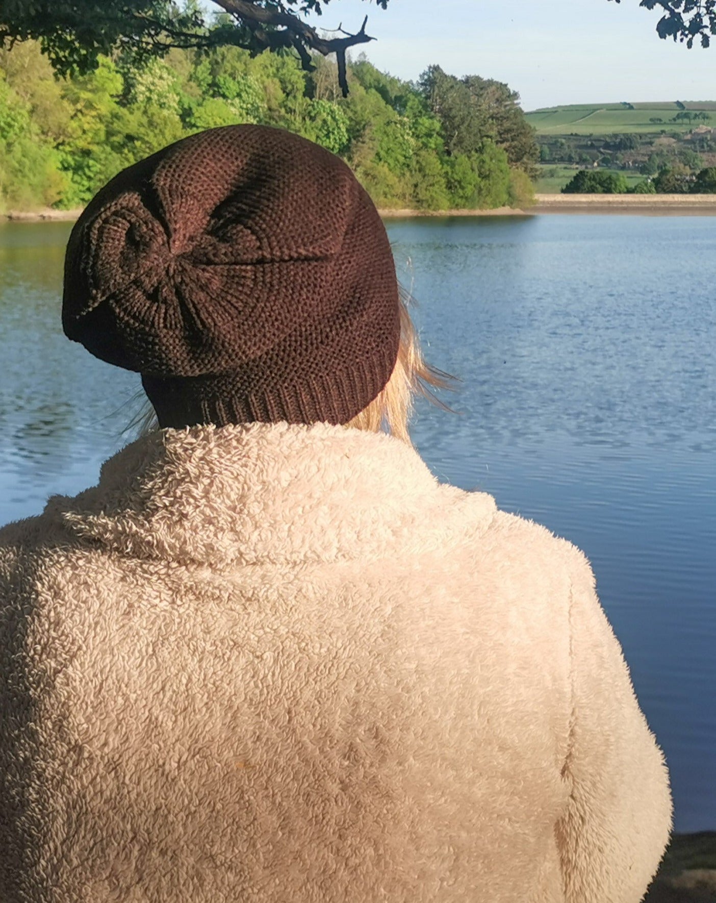 Slouchy oversized brown lined woollen beanie hat